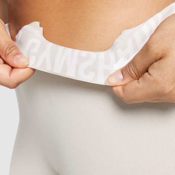 Gymshark Fit Seamless Cycling Shorts Size Medium Size Large - Picture 8 of 9